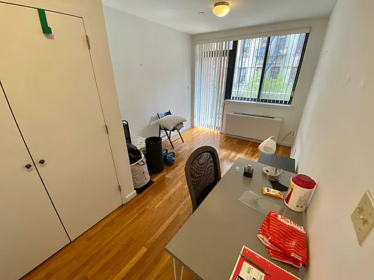 Rented by J PRESTON AND ASSOCIATES INC | media 16