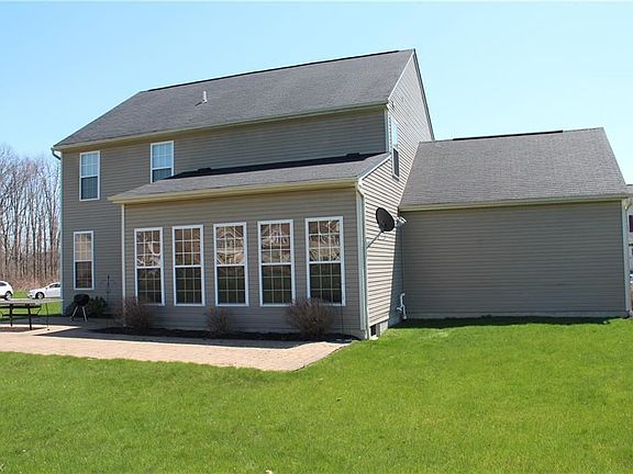 4th image of 725 Rolling Brooke Way