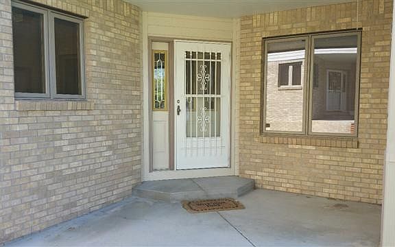 4th image of 1433 E 20th Ave