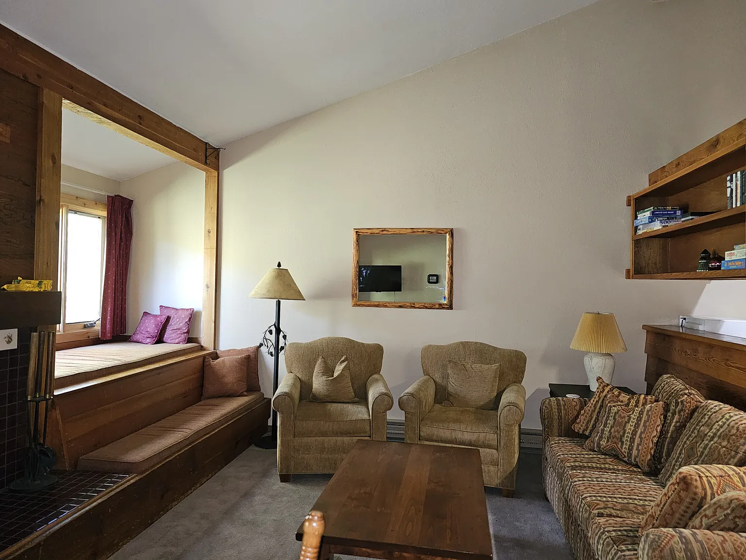 223 Hawthorne - 1 — Photo 1