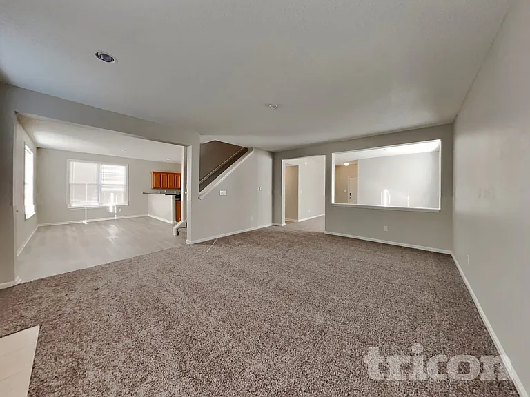 4279 Round Lake Bnd — Photo 3