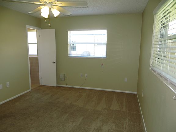 4th image of 3014 Norwich Dr W