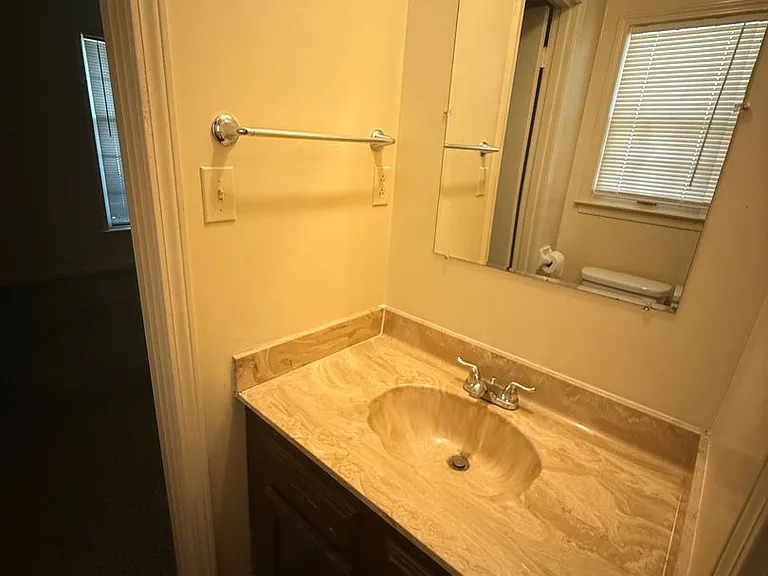 6201 Lynnchester Dr — Photo 13