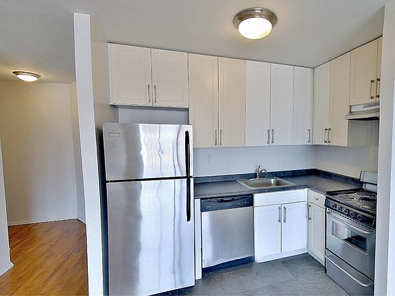 4th image of 206 E 87th St #S18