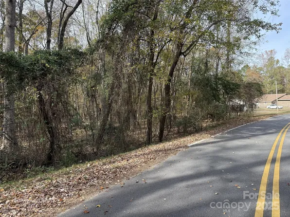 0 Tanglewood Ln, Great Falls, SC 29055