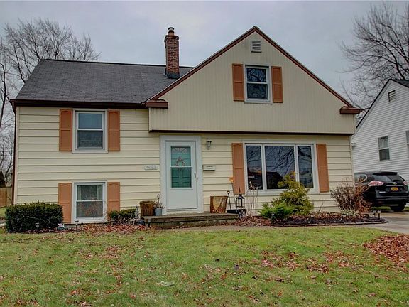 2nd image of 4933 Chapman Pkwy