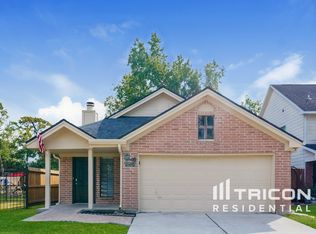 11922 Greenmesa Dr, Houston, TX 77044