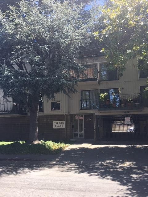 1st image of 218 Tilton Ave