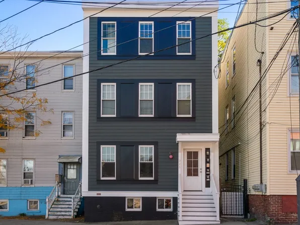 325 E Eagle St #3, East Boston, MA 02128