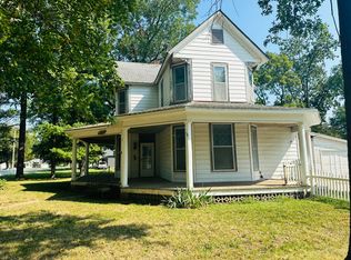 102 E 3rd St, Lockwood, MO 65682