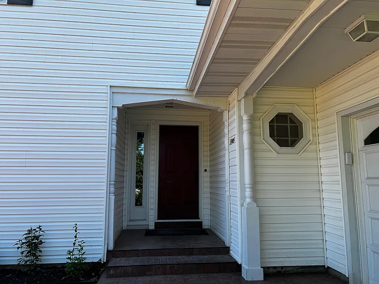 1905 S Ventura Ave — Photo 17