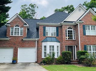 383 Thorntree Ct, Lawrenceville, GA 30043