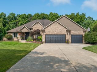 4943 Riley Rd, Springfield, OH 45502