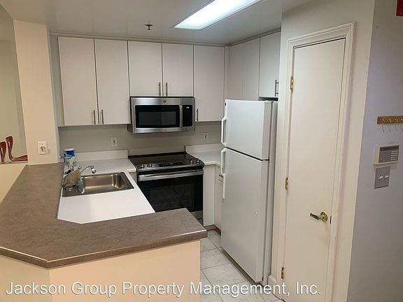5th image of 240 Lombard St APT 229