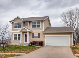 5800 Sterling Trce, Des Moines, IA 50320