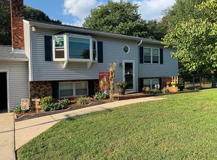 600 Pine Dr, Pasadena, MD