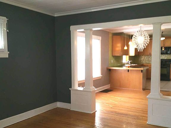 5th image of 8642 Georgiana Ave