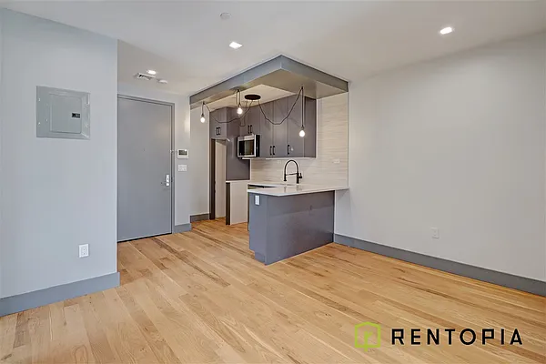 Rented by Rentopia | media 42