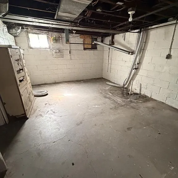 242 W Summit St #244 — Photo 21