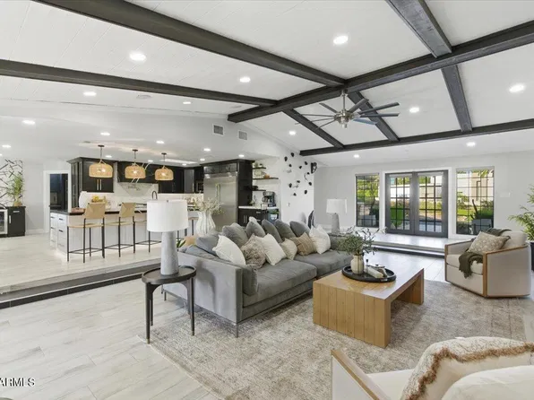 9026 N 67TH Street N, Paradise Valley, AZ 85253