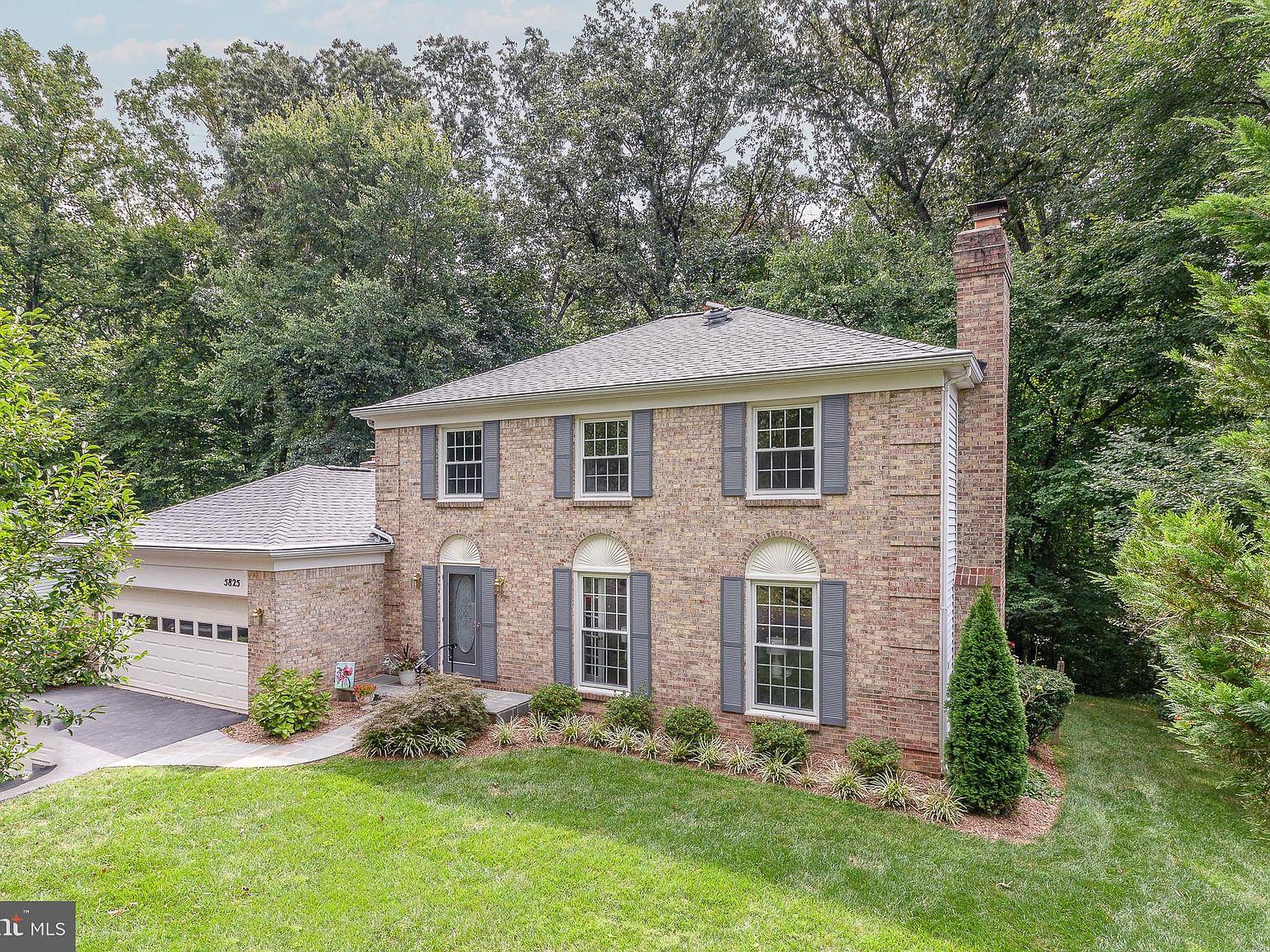 5825 Oakland Park Dr, Burke, VA 22015 Zillow