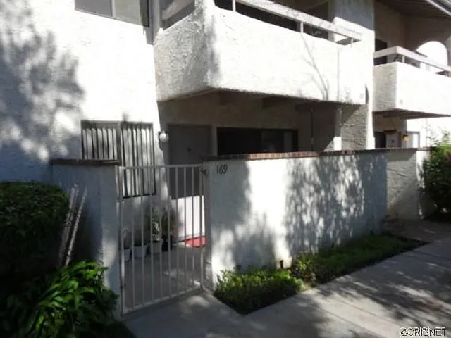 25031 Peachland Ave Unit 169 photo 1