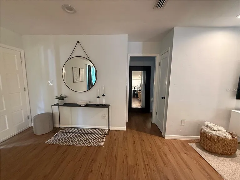 3745 SW 6th Pl — Photo 3