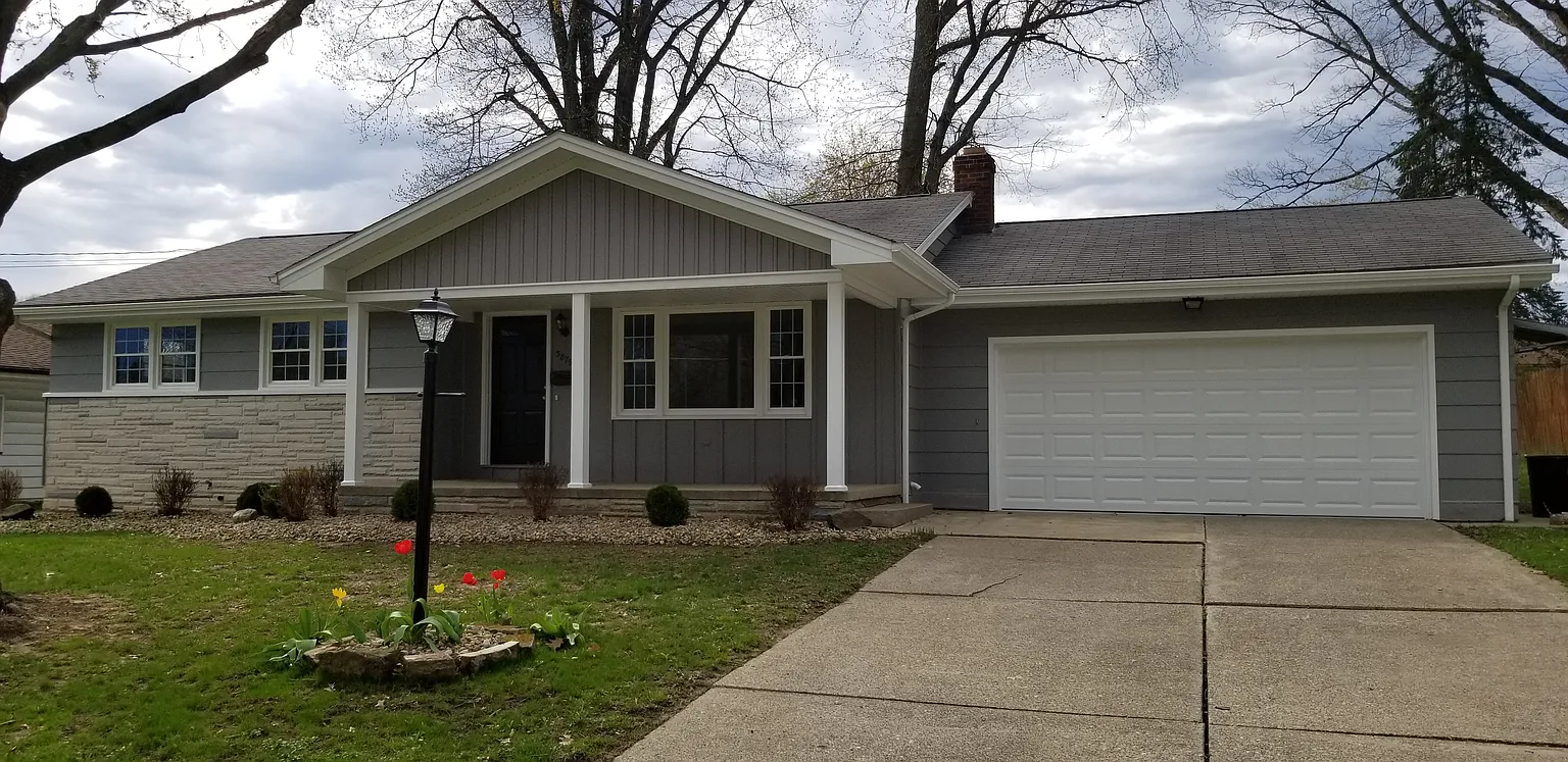 3879 Daytona Dr photo 1