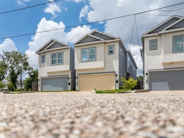 2015 Harlem St, Houston, TX 77020