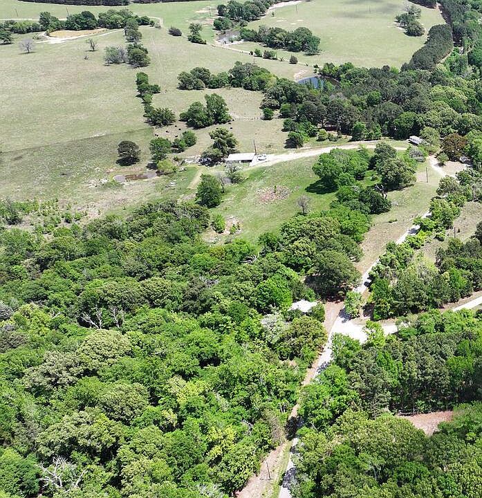 2nd image of County Road 4600