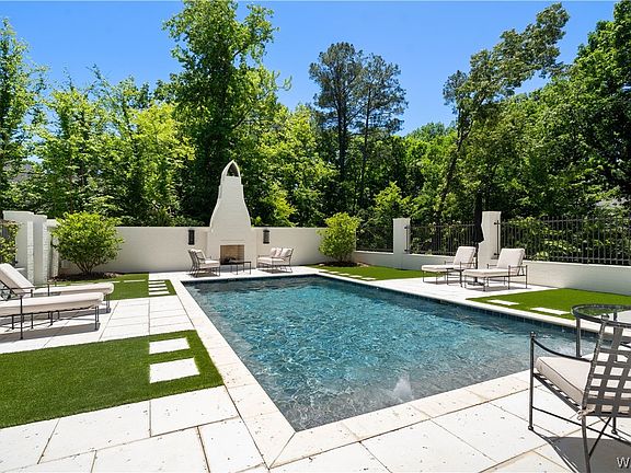 3rd image of 6900 Audrey Rose Cir