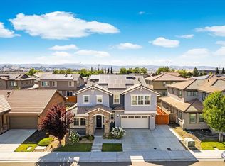965 Goldfinch Cir, Vacaville, CA 95688