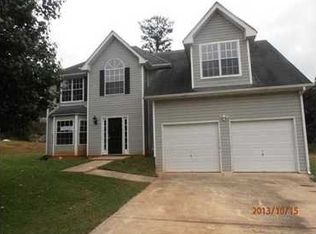 6897 Fields Dr, Douglasville, GA 30135