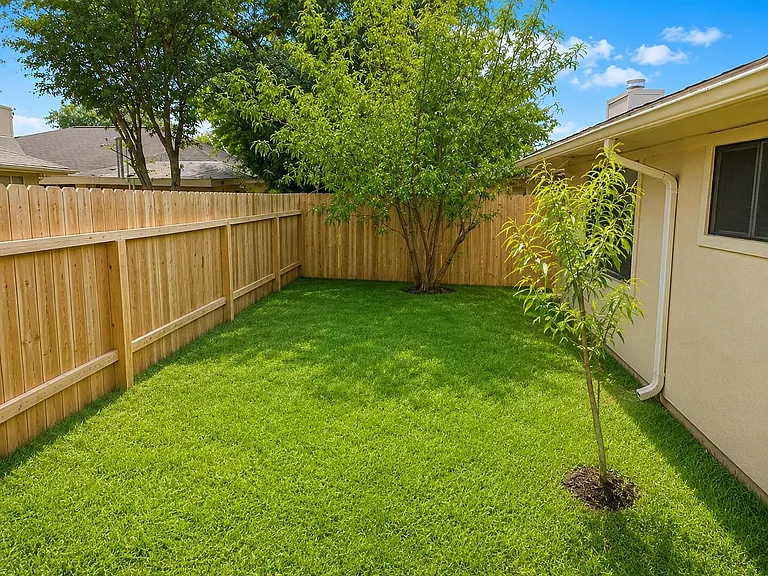 17510 Lobo Trl — Photo 16