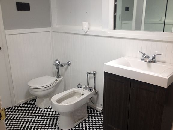 2nd image of 353 W 19th St