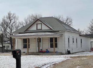 1515 Broadway St, Larned, KS 67550