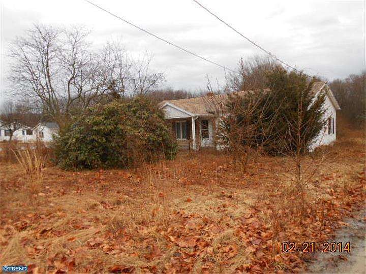 2nd image of 3354 Arthursville Rd
