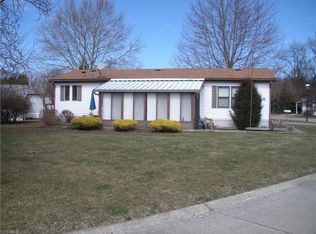 1 Kylie Ct #1, Olmsted Falls, OH