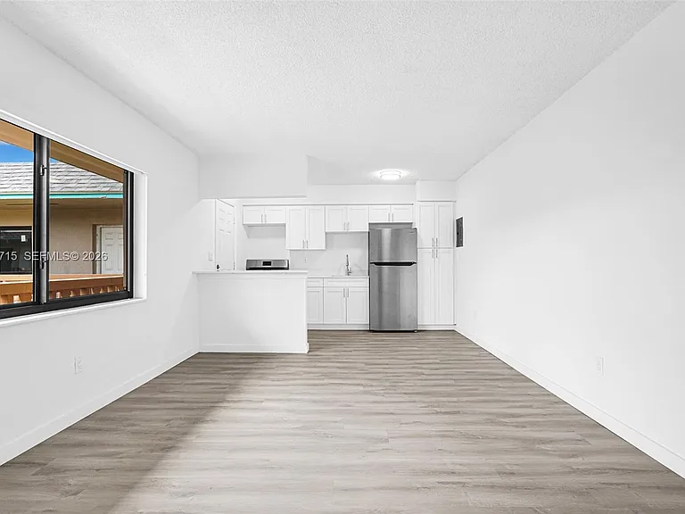 13210 Memorial Hwy #214 — Photo 15