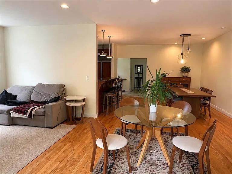 27 Tanglewood #27 — Photo 4