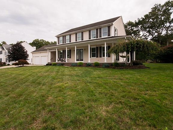 5th image of 10 Regalwood Dr