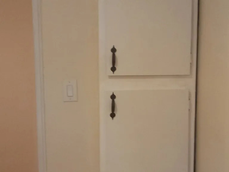 Kitchen - long cabinets