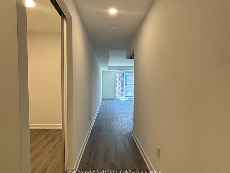 252 Church St #702 — Photo 3