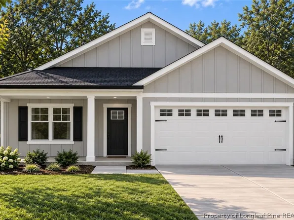 6342 Bailey Lake Rd, Fayetteville, NC 28304