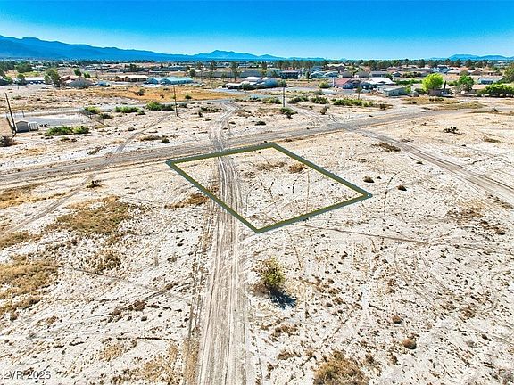 5th image of 1190 S Valerie Ave