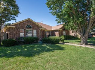 3405 Tulip Ln, Rowlett, TX 75089