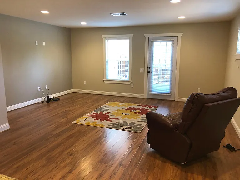 857 Carlisle Way — Photo 3
