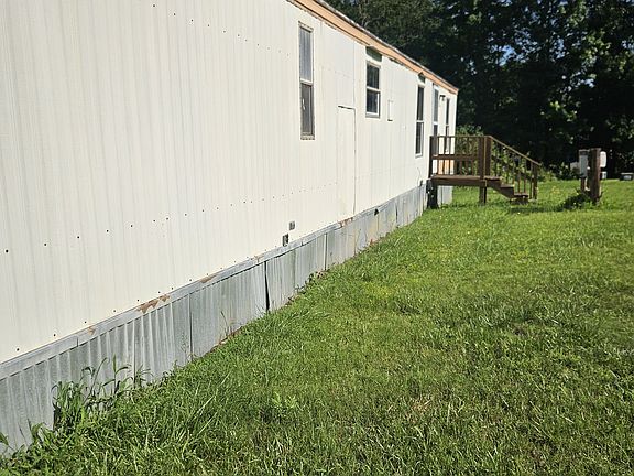 2nd image of 3233 Clark Loop #4
