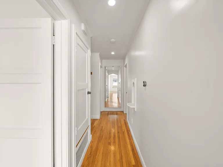 4441 Balboa St #2 — Photo 22