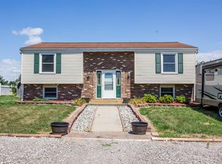 205 W Pearl St, Ashley, IN 46705